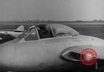 Image L'Italien de Havilland DH-100 les avions à réaction Vampire Wiesbaden Allemagne, 1951, de la seconde 44 séquences d'archives historiques vidéo 65675048618