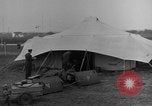 Image italien zone de camp Wiesbaden Allemagne, 1951, de la seconde 3 séquences d'archives historiques vidéo 65675048619