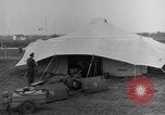 Image italien zone de camp Wiesbaden Allemagne, 1951, de la seconde 7 séquences d'archives historiques vidéo 65675048619