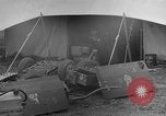 Image italien zone de camp Wiesbaden Allemagne, 1951, de la seconde 12 séquences d'archives historiques vidéo 65675048619