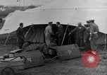 Image italien zone de camp Wiesbaden Allemagne, 1951, de la seconde 15 séquences d'archives historiques vidéo 65675048619
