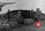 Image italien zone de camp Wiesbaden Allemagne, 1951, de la seconde 17 séquences d'archives historiques vidéo 65675048619