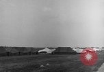 Image italien zone de camp Wiesbaden Allemagne, 1951, de la seconde 33 séquences d'archives historiques vidéo 65675048619