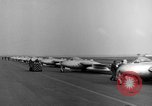 Image italien zone de camp Wiesbaden Allemagne, 1951, de la seconde 50 séquences d'archives historiques vidéo 65675048619