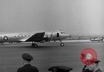 Image Lieutenant-général Lauris Norstad Wiesbaden Allemagne, 1951, de la seconde 28 séquences d'archives historiques vidéo 65675048623
