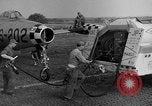 Standbild 86 Fighter-Bomber Flügel Wiesbaden Deutschland, 1951, aus Sekunde 20 historischem Filmmaterial Videoclip 65675048634