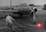Standbild 86 Fighter-Bomber Flügel Wiesbaden Deutschland, 1951, aus Sekunde 25 historischem Filmmaterial Videoclip 65675048634