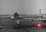 Standbild 86 Fighter-Bomber Flügel Wiesbaden Deutschland, 1951, aus Sekunde 29 historischem Filmmaterial Videoclip 65675048634
