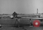 Standbild 86 Fighter-Bomber Flügel Wiesbaden Deutschland, 1951, aus Sekunde 30 historischem Filmmaterial Videoclip 65675048634