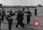 Standbild General Eisenhower Wiesbaden Deutschland, 1951, aus Sekunde 14 historischem Filmmaterial Videoclip 65675048636