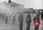 Standbild General Eisenhower Wiesbaden Deutschland, 1951, aus Sekunde 28 historischem Filmmaterial Videoclip 65675048636