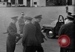 Standbild General Eisenhower Wiesbaden Deutschland, 1951, aus Sekunde 49 historischem Filmmaterial Videoclip 65675048636