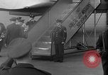Standbild General Eisenhower Wiesbaden Deutschland, 1951, aus Sekunde 61 historischem Filmmaterial Videoclip 65675048636