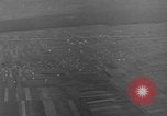 Standbild französische Fallschirmjäger Deutschland, 1951, aus Sekunde 28 historischem Filmmaterial Videoclip 65675048638