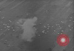 Standbild französische Fallschirmjäger Deutschland, 1951, aus Sekunde 45 historischem Filmmaterial Videoclip 65675048638