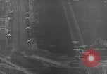 Standbild C-119 Flugzeugen Deutschland, 1951, aus Sekunde 13 historischem Filmmaterial Videoclip 65675048639