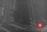 Standbild C-119 Flugzeugen Deutschland, 1951, aus Sekunde 14 historischem Filmmaterial Videoclip 65675048639