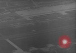 Standbild C-119 Flugzeugen Deutschland, 1951, aus Sekunde 16 historischem Filmmaterial Videoclip 65675048639