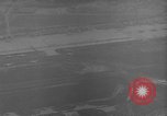 Standbild C-119 Flugzeugen Deutschland, 1951, aus Sekunde 21 historischem Filmmaterial Videoclip 65675048639
