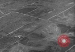 Standbild C-119 Flugzeugen Deutschland, 1951, aus Sekunde 33 historischem Filmmaterial Videoclip 65675048639