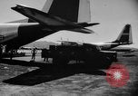 Standbild USA C 130-Flugzeugen Japan, 1958, aus Sekunde 6 historischem Filmmaterial Videoclip 65675048643