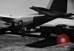 Standbild USA C 130-Flugzeugen Japan, 1958, aus Sekunde 10 historischem Filmmaterial Videoclip 65675048643