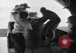 Standbild USA C 130-Flugzeugen Japan, 1958, aus Sekunde 26 historischem Filmmaterial Videoclip 65675048643