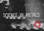 Standbild Gießerei United States USA, 1945, aus Sekunde 1 historischem Filmmaterial Videoclip 65675048645