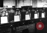 Standbild Gießerei United States USA, 1945, aus Sekunde 10 historischem Filmmaterial Videoclip 65675048645