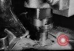 Standbild Gießerei United States USA, 1945, aus Sekunde 42 historischem Filmmaterial Videoclip 65675048645