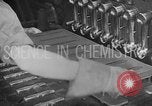 Standbild synthetischer Kautschuk United States USA, 1945, aus Sekunde 3 historischem Filmmaterial Videoclip 65675048646