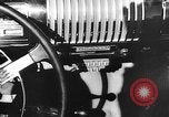 Standbild Autobahn Radio United States USA, 1945, aus Sekunde 34 historischem Filmmaterial Videoclip 65675048647