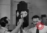 Standbild Autobahn Radio United States USA, 1945, aus Sekunde 43 historischem Filmmaterial Videoclip 65675048647