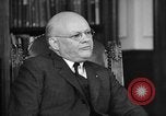 Standbild Wallace Donham B United States USA, 1945, aus Sekunde 33 historischem Filmmaterial Videoclip 65675048649