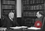 Standbild Wallace Donham B United States USA, 1945, aus Sekunde 50 historischem Filmmaterial Videoclip 65675048649