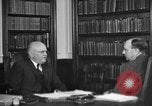 Standbild Wallace Donham B United States USA, 1945, aus Sekunde 61 historischem Filmmaterial Videoclip 65675048649