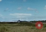 Immagine di Il Vietnam Air force C 47 piani Rach Gia Vietnam, 1966, secondo 23 filmato di repertorio 65675048653