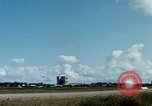 Immagine di Il Vietnam Air force C 47 piani Rach Gia Vietnam, 1966, secondo 29 filmato di repertorio 65675048653