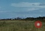 Immagine di Il Vietnam Air force C 47 piani Rach Gia Vietnam, 1966, secondo 38 filmato di repertorio 65675048653