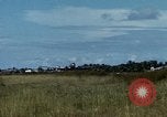 Immagine di Il Vietnam Air force C 47 piani Rach Gia Vietnam, 1966, secondo 42 filmato di repertorio 65675048653