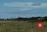 Immagine di Il Vietnam Air force C 47 piani Rach Gia Vietnam, 1966, secondo 43 filmato di repertorio 65675048653