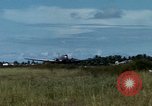 Immagine di Il Vietnam Air force C 47 piani Rach Gia Vietnam, 1966, secondo 44 filmato di repertorio 65675048653