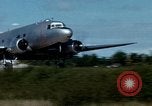 Immagine di Il Vietnam Air force C 47 piani Rach Gia Vietnam, 1966, secondo 49 filmato di repertorio 65675048653