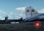 Immagine di Il Vietnam Air force C 47 piani Rach Gia Vietnam, 1966, secondo 9 filmato di repertorio 65675048654