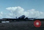 Immagine di Il Vietnam Air force C 47 piani Rach Gia Vietnam, 1966, secondo 20 filmato di repertorio 65675048654