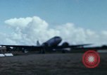 Immagine di Il Vietnam Air force C 47 piani Rach Gia Vietnam, 1966, secondo 22 filmato di repertorio 65675048654