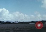 Immagine di Il Vietnam Air force C 47 piani Rach Gia Vietnam, 1966, secondo 42 filmato di repertorio 65675048654