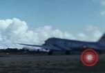 Immagine di Il Vietnam Air force C 47 piani Rach Gia Vietnam, 1966, secondo 52 filmato di repertorio 65675048654