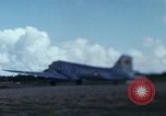 Immagine di Il Vietnam Air force C 47 piani Rach Gia Vietnam, 1966, secondo 55 filmato di repertorio 65675048654