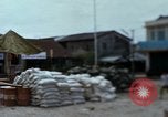 Immagine di Le scorte di cibo Kien Thanh Vietnam, 1966, secondo 10 filmato di repertorio 65675048655